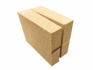 Anti-stripping high alumina brick